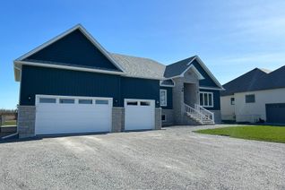 Property for Sale, 141 Lake Dr E, Georgina, ON