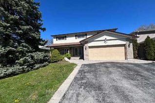 Detached House for Rent, 61 Rose Way, Markham, ON