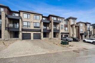 Freehold Townhouse for Sale, 117 Blue Forest Cres, Barrie, ON