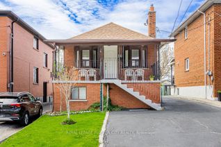 Bungalow for Sale, 10 Spears St, Toronto, ON