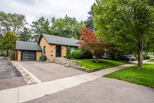 Bungalow for Sale, 1359 Kenmuir Ave, Mississauga, ON