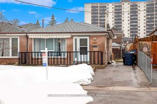 Semi-Detached House for Rent, 104 Topcliff Ave, Toronto, ON