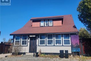 Detached House for Rent, 830 Muskoka Road South, Gravenhurst, ON