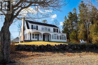 Detached House for Sale, 40 Rothesay Park Road, Rothesay, NB