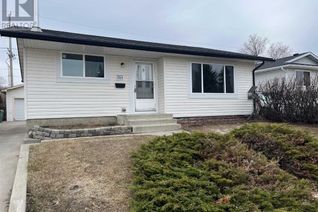 Detached House for Sale, 264 Bracewood Road Sw, Calgary, AB