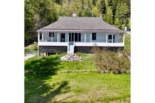 Detached House for Sale, 5759 Longbeach Rd, Nelson, BC