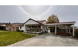 Detached House for Sale, 745 10th Avenue, Montrose, BC