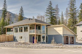 House for Sale, 2264 Black Hawk Drive, Sparwood, BC