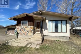 Detached House for Sale, 205 York Road W, Yorkton, SK