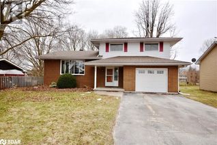 Detached House for Sale, 215 Hamilton Drive, Stayner, ON