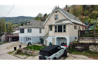 Detached House for Sale, 490 Buckna Street, Trail, BC