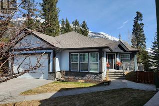 Detached House for Sale, 329 Canyon Close, Canmore, AB