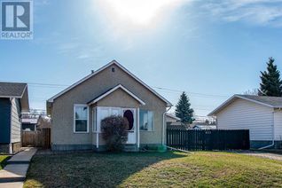 Bungalow for Sale, 823 14 Street, Wainwright, AB