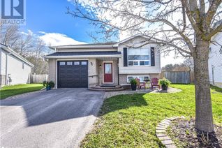 Detached House for Sale, 51 Courtney Crescent, Orillia, ON