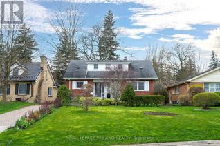 Detached House for Sale, 17 Croxton Rd W, London, ON