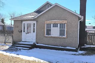 Bungalow for Sale, 349 15th Street W, Prince Albert, SK