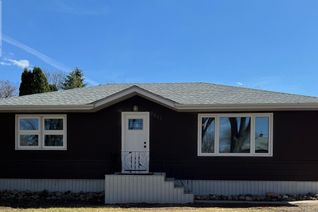 Detached House for Sale, 2811 Fleury Street, Regina, SK