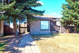Detached House for Sale, 47 George Crescent, Red Deer, AB