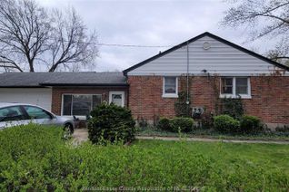 Bungalow for Sale, 3500 Dominion Boulevard, Windsor, ON