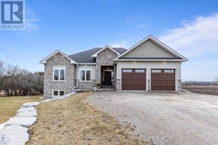 Detached House for Sale, 418 Golf Course Road, Kawartha Lakes, ON