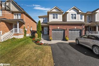 Freehold Townhouse for Sale, 61 Winchester Terrace, Barrie, ON