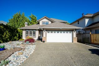 Detached House for Sale, 6536 187a Street, Surrey, BC