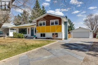 Detached House for Sale, 59 Springfield Avenue, Red Deer, AB