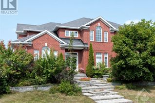 Detached House for Sale, 108 Whitestone Drive, Ottawa, ON