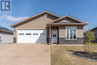 Detached House for Sale, 3911 49 Street, Camrose, AB
