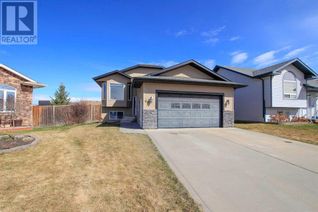 Detached House for Sale, 60 Isaacson Crescent, Red Deer, AB