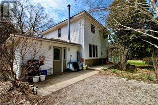 Detached House for Sale, 7011 6 Highway, Tobermory, ON