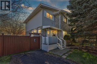 Semi-Detached House for Sale, 690 Davis Drive, Kingston, ON