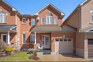Freehold Townhouse for Sale, 24 Moore Crescent, Ancaster, ON