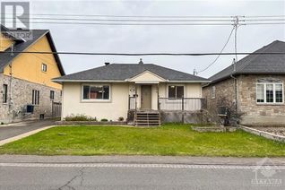House for Rent, 1957 Queensdale Avenue, Ottawa, ON