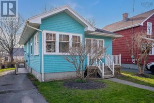 Detached House for Sale, 178 Pleasant Street, Dartmouth, NS