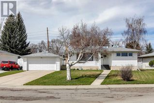 Bungalow for Sale, 65 Meadowview Road Sw, Calgary, AB