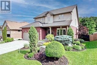 Detached House for Sale, 420 Lakeview Drive, Woodstock, ON