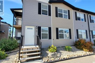 Townhouse for Sale, 40 1275 South Railway Street E, Swift Current, SK