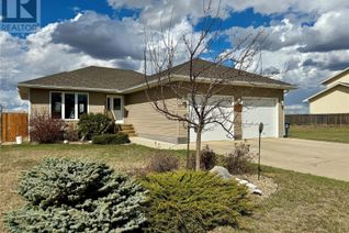 House for Sale, 410 Pine Avenue, Maidstone, SK