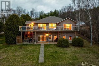 Detached House for Sale, 3 Uphill Road, Greater Sudbury, ON