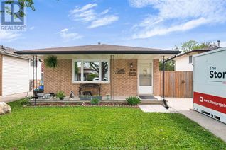 Detached House for Sale, 3116 Loebach, Windsor, ON