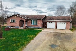 Bungalow for Sale, 40073 41 Highway, Pembroke, ON