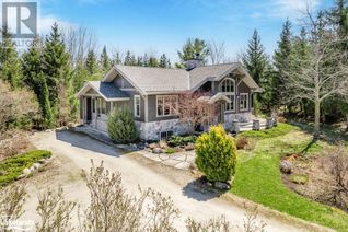 Chalet for Sale, 3 Robertson Court, Clearview, ON
