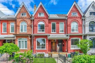 Freehold Townhouse for Rent, 30 Robinson St #1, Toronto, ON