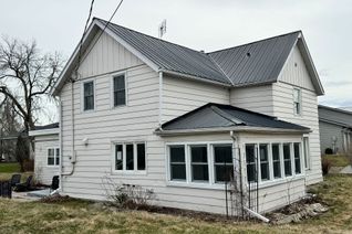 Detached House for Sale, 51 Reddick St, Prince Edward County, ON