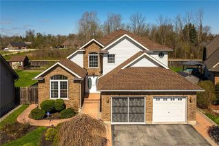 Detached House for Sale, 19 Meadowbrook Court, Dunnville, ON