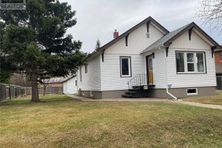 Detached House for Sale, 471 9th Street E, Prince Albert, SK