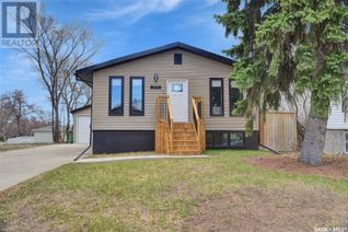 Detached House for Sale, 2715 Francis Street, Regina, SK