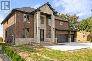 Detached House for Sale, 7055 Disputed Road, LaSalle, ON