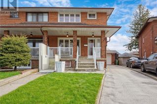 Semi-Detached House for Sale, 122 Brookhaven Drive, Toronto, ON